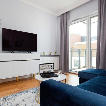 Apartament Dom przy Okrzei by Renters Prestige Warszawa Zewnętrze zdjęcie