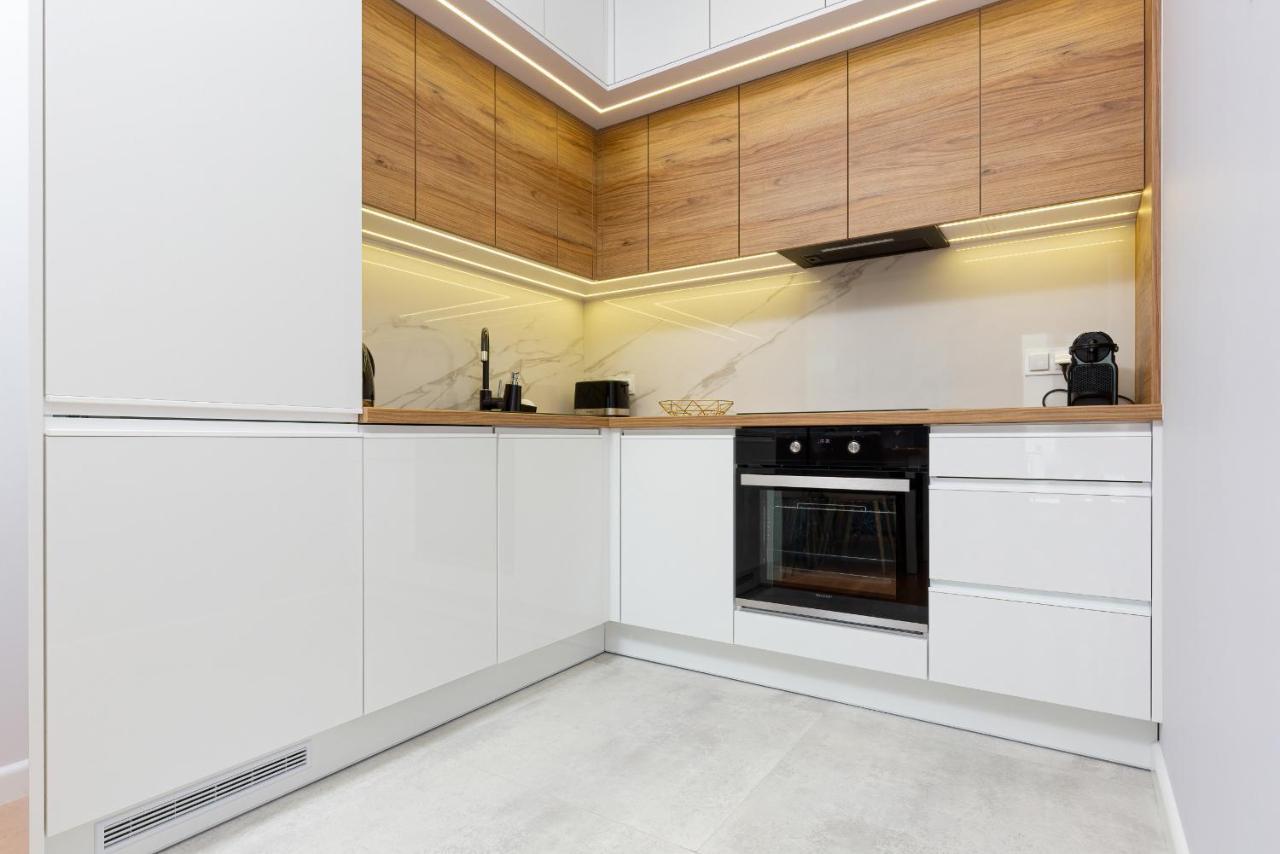 Apartament Dom przy Okrzei by Renters Prestige Warszawa Zewnętrze zdjęcie