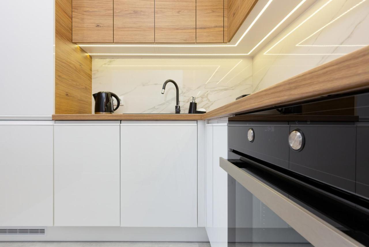 Apartament Dom przy Okrzei by Renters Prestige Warszawa Zewnętrze zdjęcie