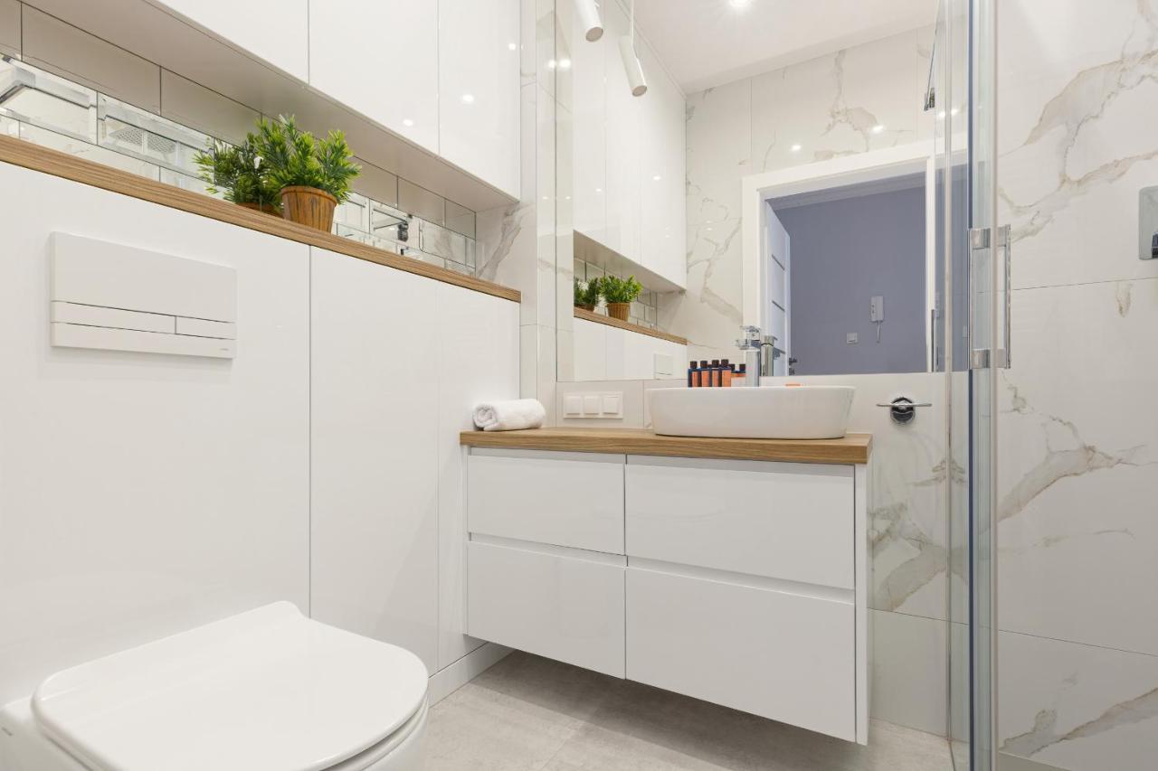 Apartament Dom przy Okrzei by Renters Prestige Warszawa Zewnętrze zdjęcie